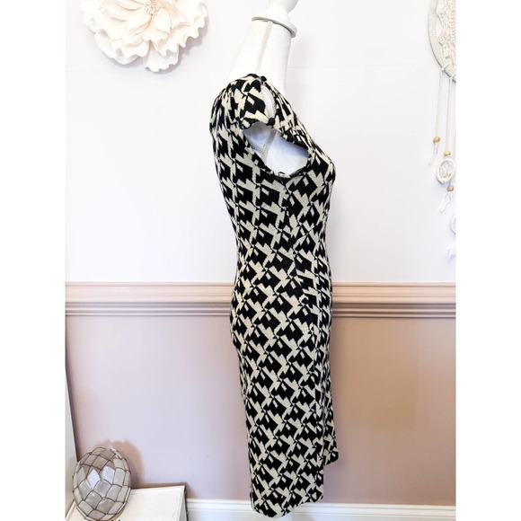 Diane von Furstenberg Black and Tan Sweater Dress Size 6 - Picture 4 of 8